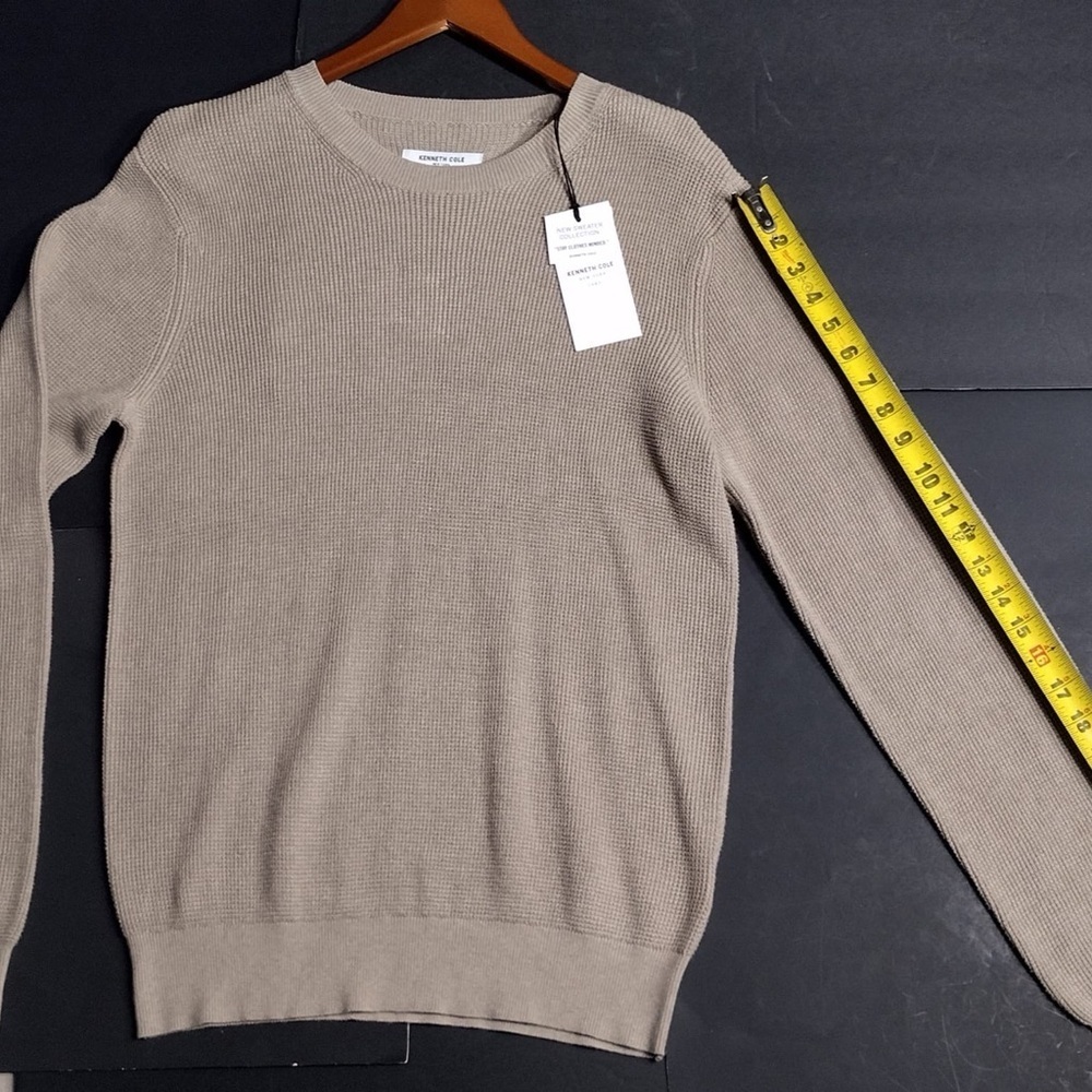 Keneth cole Elegant Tan men Sweater size M brand new w tags - Picture 7 of 10